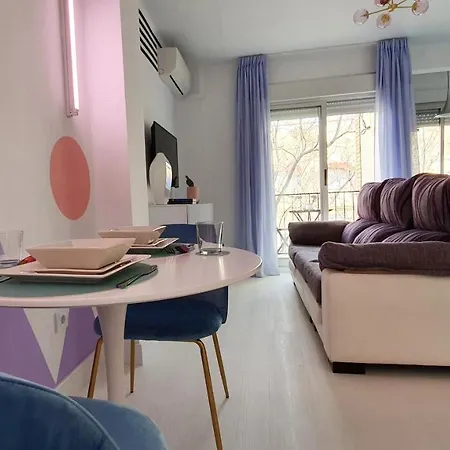 Memphis Design Apartment Seville